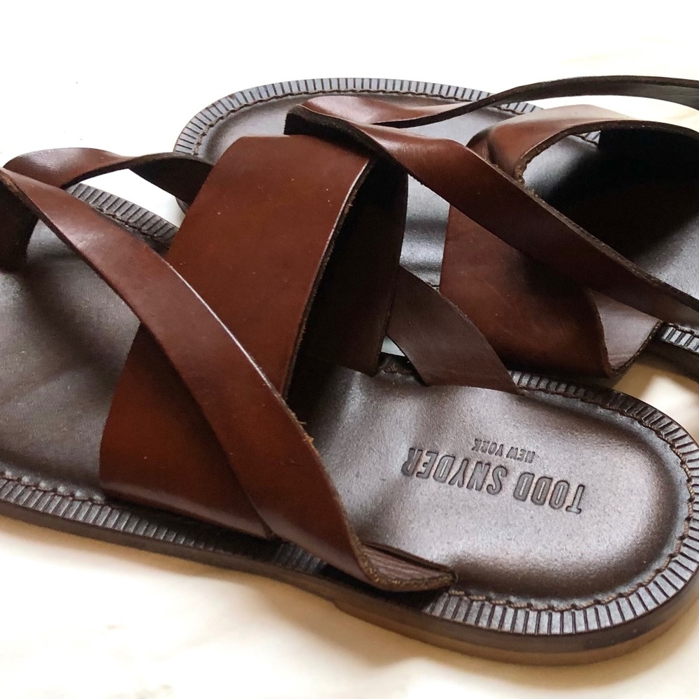 Todd Snyder brown Italian leather toe loop sandals men’s 9